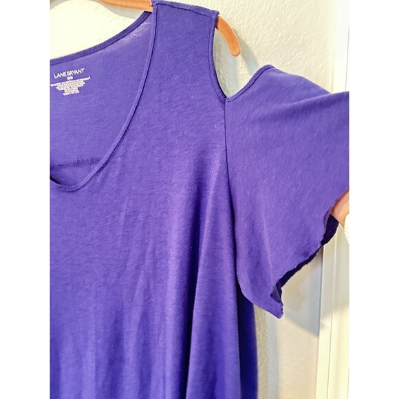 Lane Bryant Flutter Sleeved 18/20 Blouse 50% Poly 25% Pima Cotton, 25% Modal - Picture 3 of 6